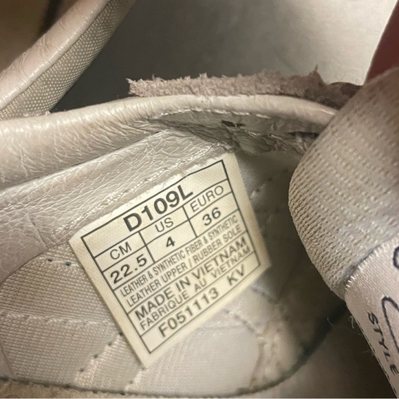 Onitsuka Tiger - grey sneakers - Picture 7 of 7